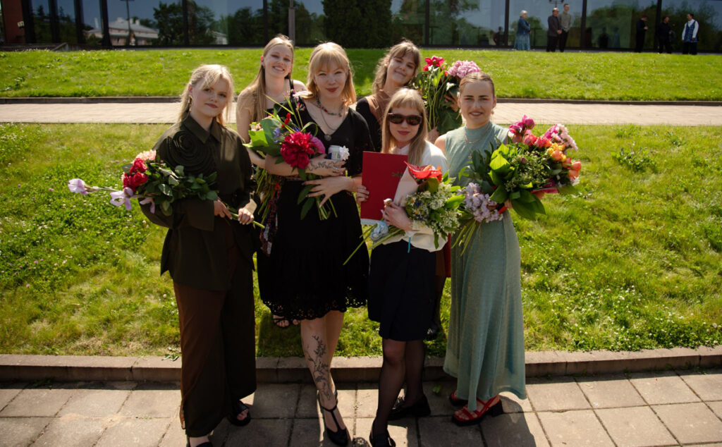 Ria, Gretten, Kärt, Tuuli, Keiti ja Kristin
